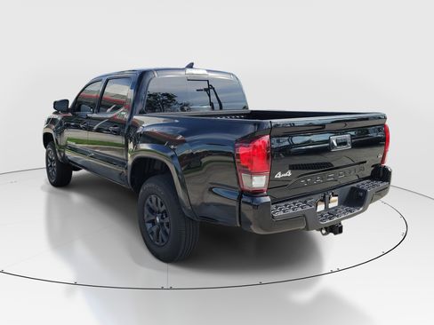 Certified 2023 Toyota Tacoma SR5 w/ Technology Package AWD/4WD image 5