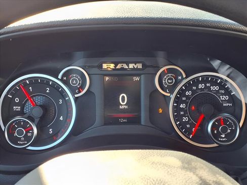 New 2026 RAM 2500 Tradesman AWD/4WD image 26