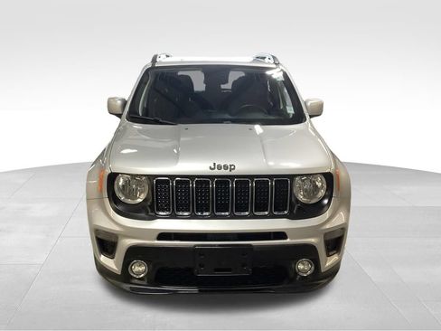 Certified 2020 Jeep Renegade Latitude w/ Cold Weather Group AWD/4WD image 9