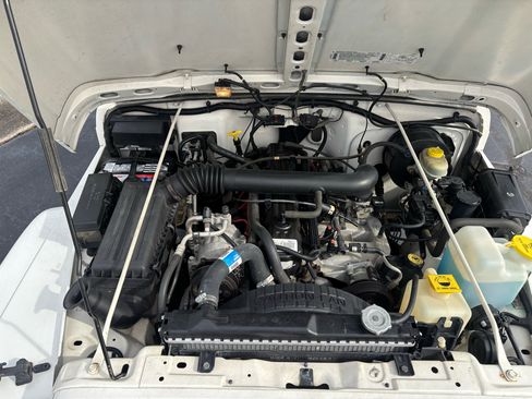 Used 1998 Jeep Wrangler Sahara image 13