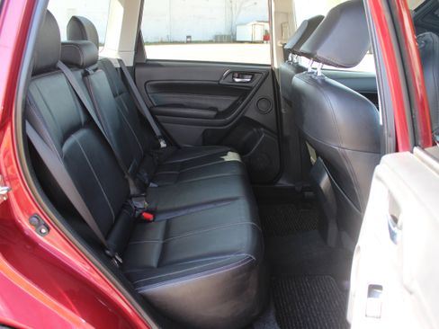 Used 2017 Subaru Forester 2.5i Touring image 43