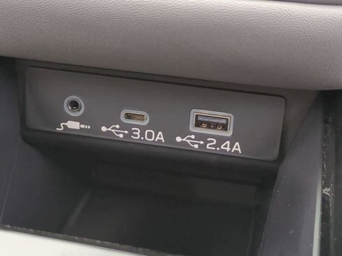 Used 2025 Subaru Legacy Premium w/ Popular Package #1A AWD/4WD image 28