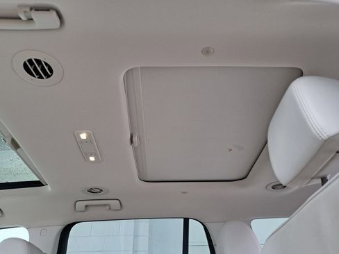 Used 2021 GMC Acadia Denali w/ Denali Technology Package image 33