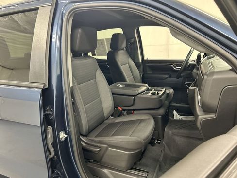 Used 2023 Chevrolet Silverado 1500 LT AWD/4WD image 22