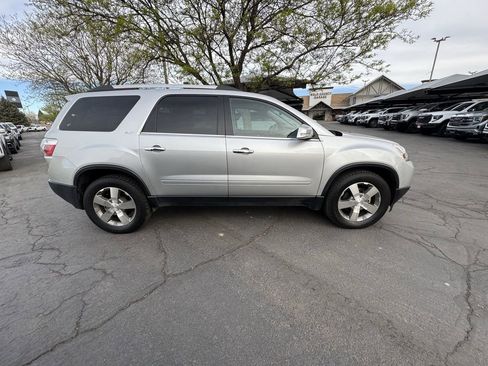 Used 2012 GMC Acadia SLT image 3