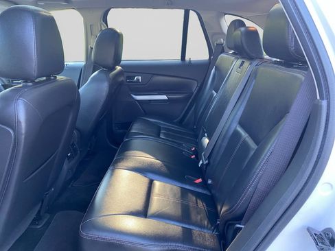 Used 2013 Ford Edge SEL FWD image 19