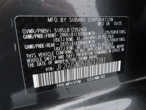 New 2026 Subaru Crosstrek 2.5i Limited w/ Crosstrek Mirror Package image 29