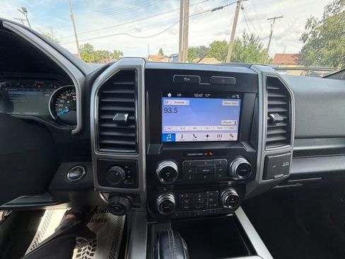 Used 2017 Ford F150 Lariat w/ Equipment Group 501A Mid AWD/4WD image 25