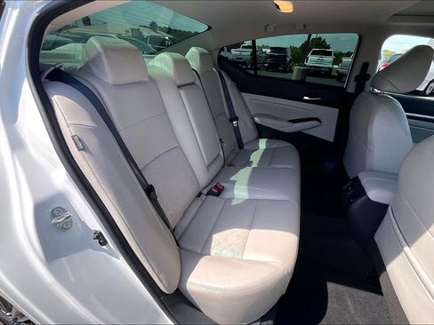 Used 2023 Nissan Altima 2.5 SL FWD image 27