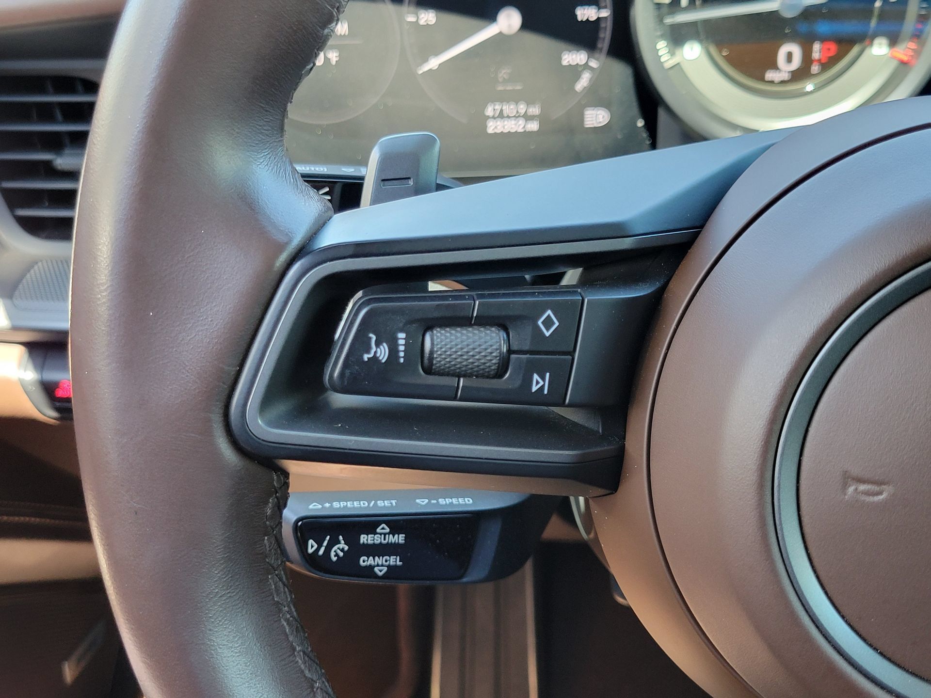 Certified 2022 Porsche 911 Carrera RWD image 13
