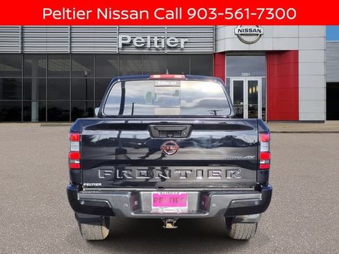 Certified 2024 Nissan Frontier PRO-4X w/ Technology Package AWD/4WD image 5