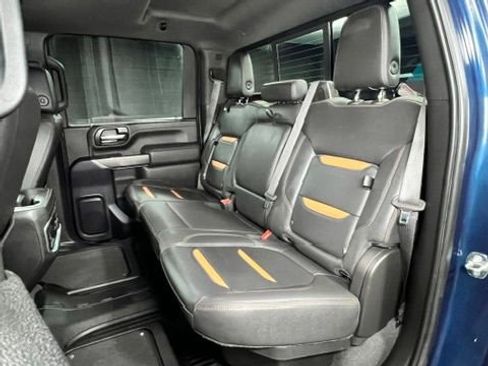 Used 2023 GMC Sierra 2500 AT4 w/ AT4 Premium Plus Package AWD/4WD image 19
