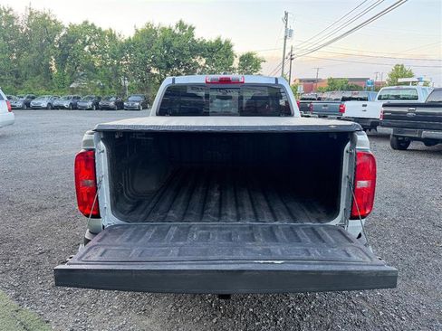 Used 2015 Chevrolet Colorado Z71 w/ LPO, Gearon Divider Package AWD/4WD image 6