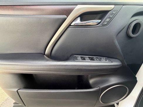 Used 2020 Lexus RX 350 AWD w/ Premium Package image 32