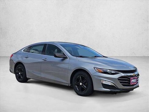 Used 2023 Chevrolet Malibu LS FWD image 3