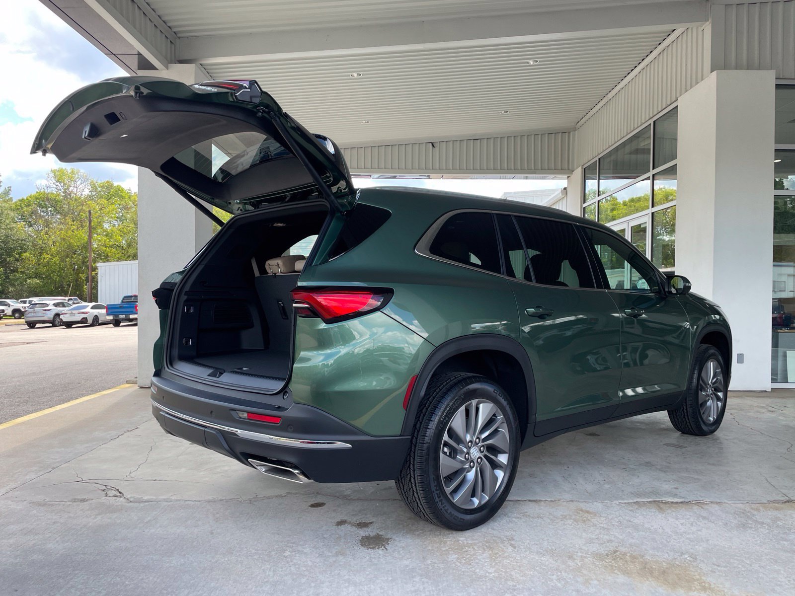 New 2027 Buick Enclave Preferred w/ Power Package FWD image 40