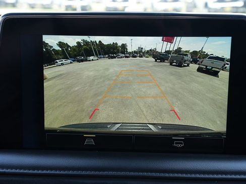 Used 2024 Chevrolet Tahoe LT AWD/4WD image 10
