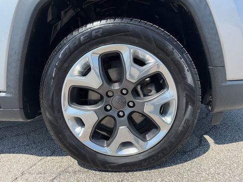Used 2022 Jeep Compass Limited AWD/4WD image 40
