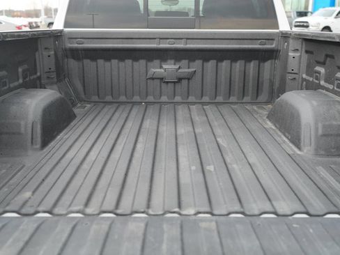 Used 2025 Chevrolet Silverado 1500 LTZ AWD/4WD image 15
