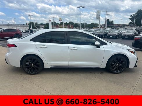 Certified 2024 Toyota Corolla SE FWD image 5