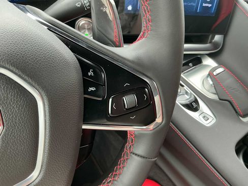 Used 2024 Chevrolet Corvette Stingray Coupe w/ 1LT RWD image 10