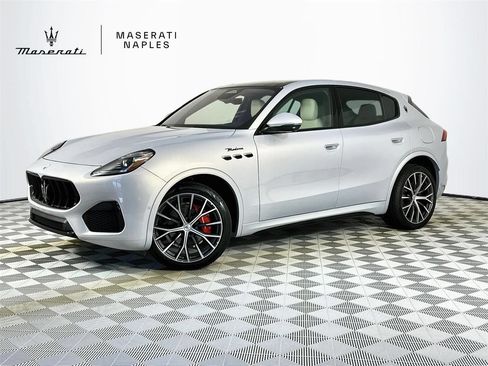 Used 2023 Maserati Grecale Modena AWD/4WD image 1