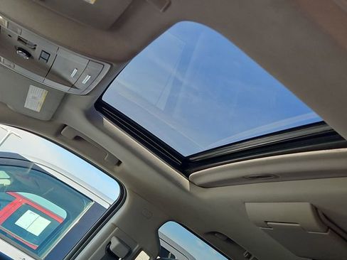 Used 2018 Chevrolet Tahoe LT AWD/4WD image 23