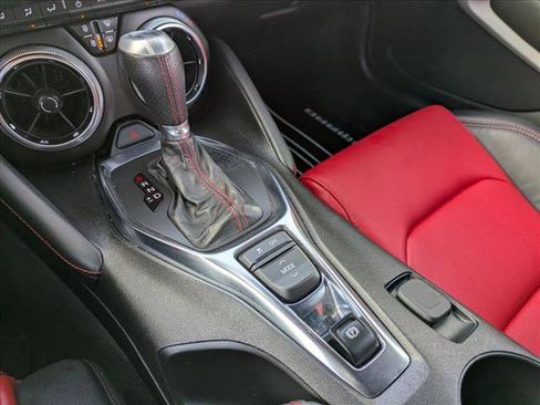 Used 2021 Chevrolet Camaro LT image 12