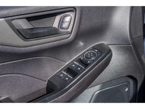 Used 2025 Ford Escape Active AWD/4WD image 19