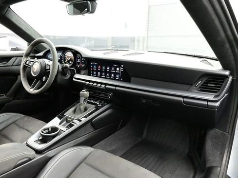 Certified 2022 Porsche 911 GT3 image 13