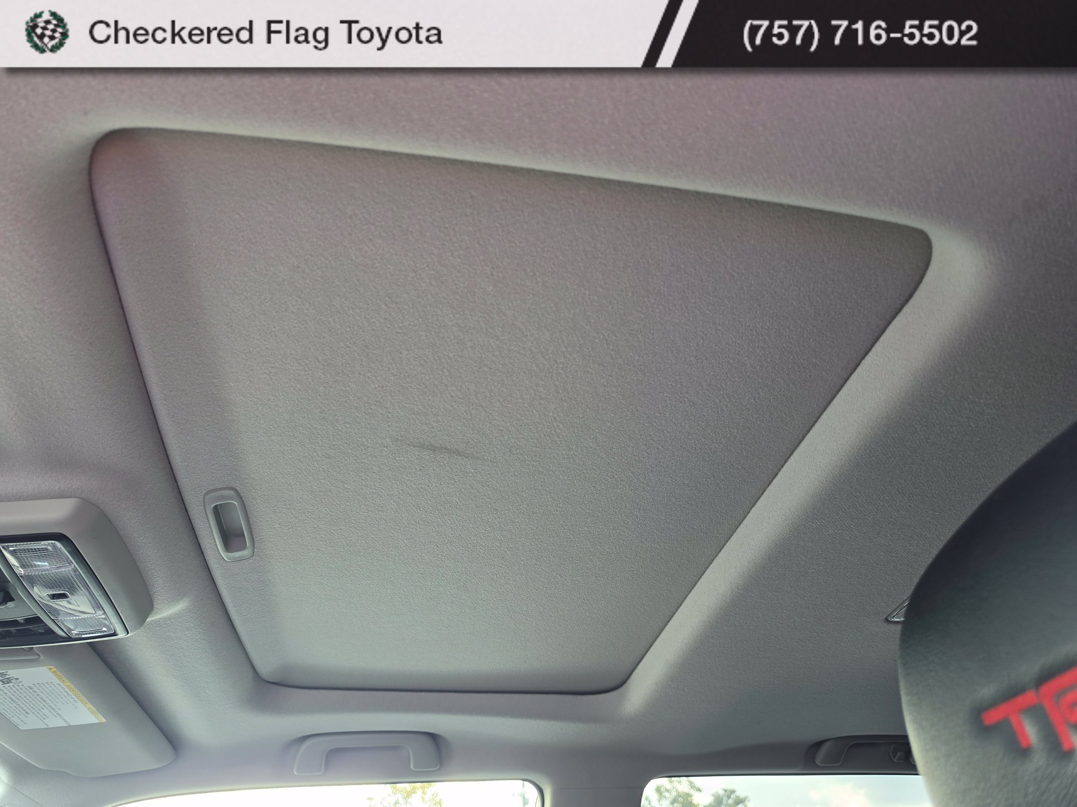Used 2023 Toyota 4Runner TRD Off-Road Premium w/ Off Road Premium Plus Package AWD/4WD image 10