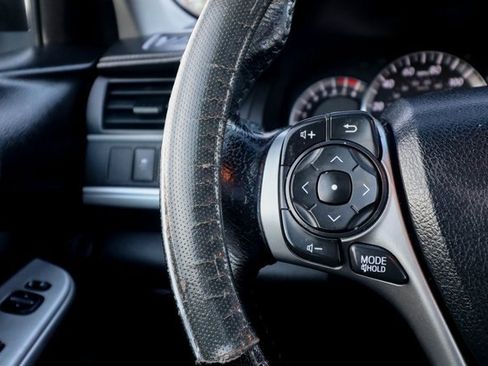 Used 2014 Toyota Camry SE image 51