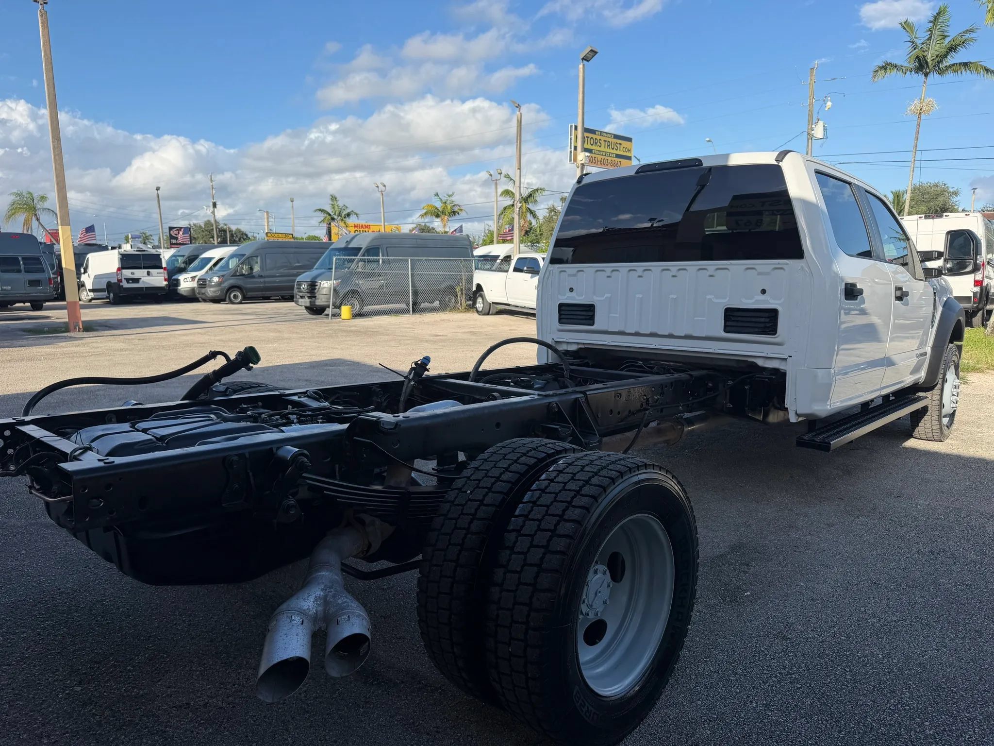 Used 2018 Ford F550 4x4 Crew Cab Super Duty image 5