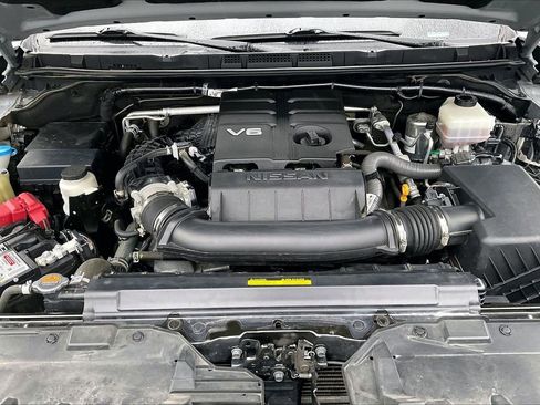 Used 2022 Nissan Frontier PRO-4X w/ Pro-4X Premium Package image 39