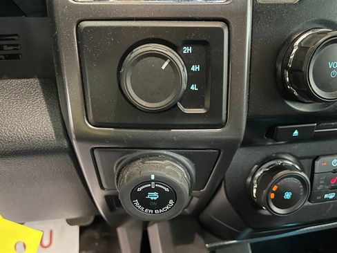 Used 2017 Ford F150 XLT w/ Equipment Group 302A Luxury image 12