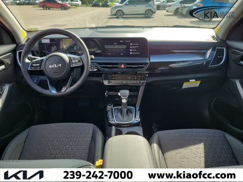 New 2026 Kia Seltos S FWD image 14