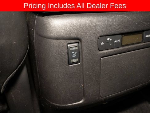 Used 2022 Nissan Armada Platinum w/ Captain's Chairs Package AWD/4WD image 8