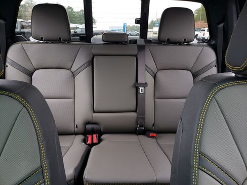 New 2026 Chevrolet Colorado ZR2 w/ Technology Package image 30