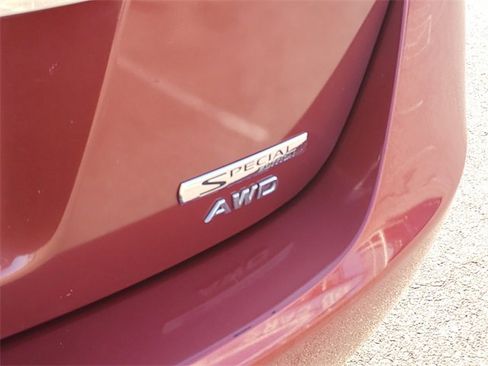 Used 2013 Nissan Rogue S w/ Special Edition Pkg image 7