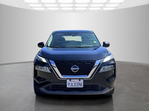 Used 2023 Nissan Rogue SV AWD/4WD image 2