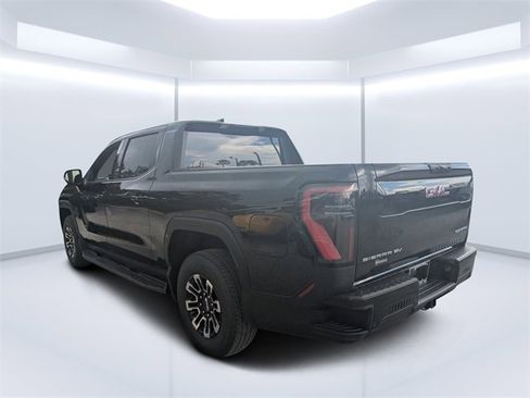 New 2026 GMC Sierra EV Elevation image 5