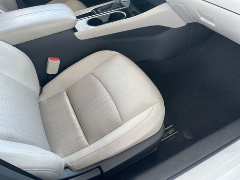 Used 2024 Nissan Altima 2.5 SV FWD image 22