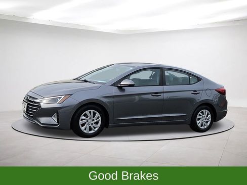 Used 2019 Hyundai Elantra SE FWD image 3