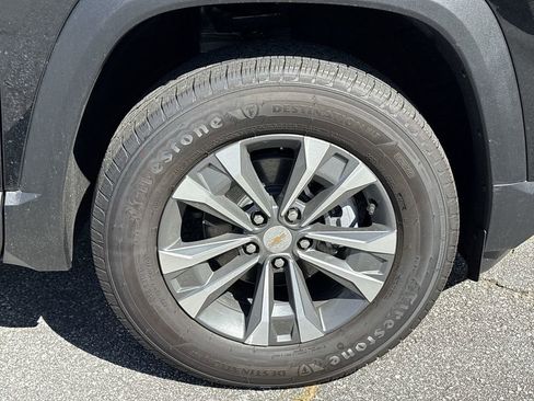 New 2026 Chevrolet Equinox LT w/ Safety and Technology Package FWD image 33