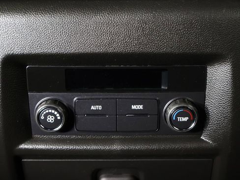 Used 2023 Chevrolet Traverse LT w/ LPO, Floor Liner Package image 60