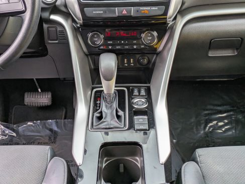 Used 2023 Mitsubishi Eclipse Cross SEL image 20