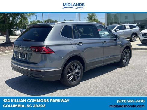 Used 2024 Volkswagen Tiguan SE FWD image 4