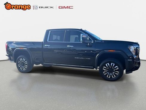 New 2026 GMC Sierra 2500 Denali Ultimate AWD/4WD image 2