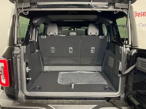 New 2026 Ford Bronco Outer Banks AWD/4WD image 11
