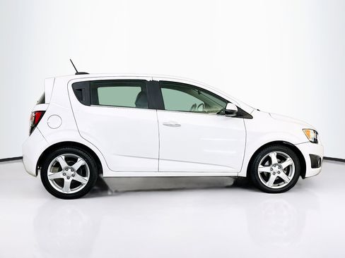 Used 2015 Chevrolet Sonic LTZ image 10